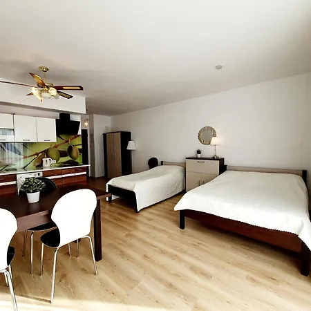 Nw Apartament U Kitki *