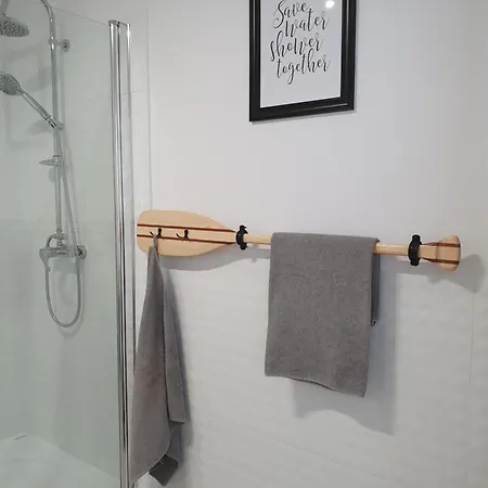 アパート Nw U Kitki